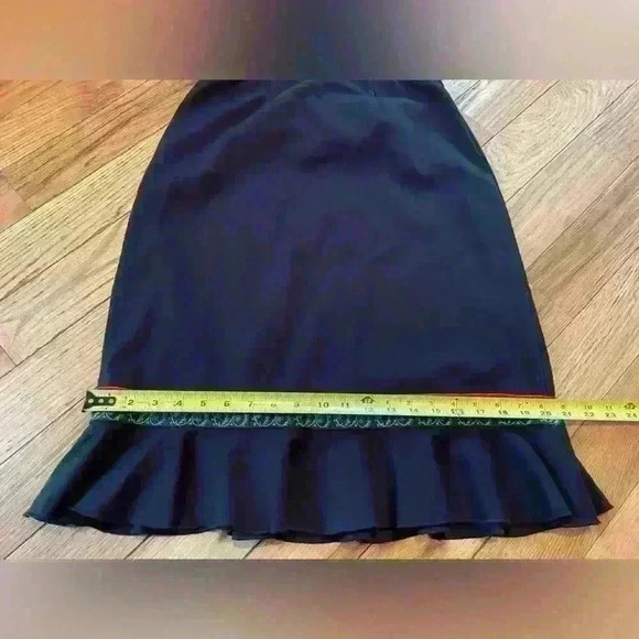 Hanna Andersson Women’s Black Ruffle Pencil Midi Skirt Embroidered Size Small - Picture 5 of 10